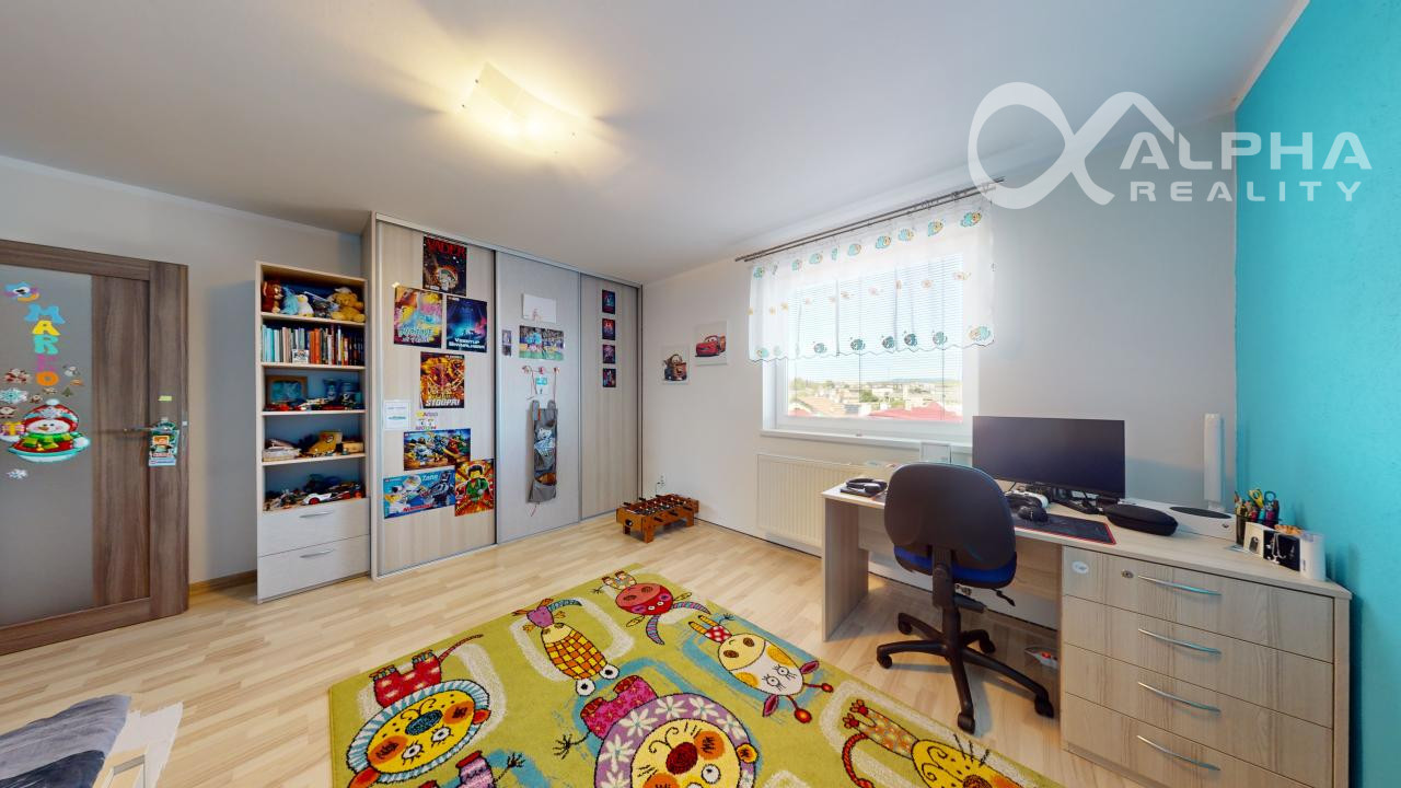 EXKLUZÍVNE nadštandardný 3i byt s terasou, garážou, altánom, Smižany