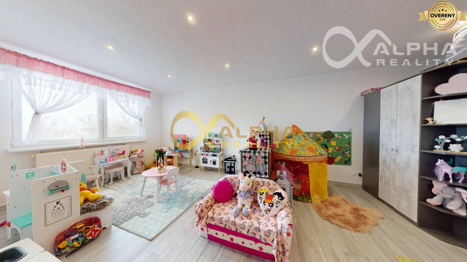 EXKLUZÍVNE 3i byt s 2 loggiami, Filinského cesta, Spišská Nová Ves