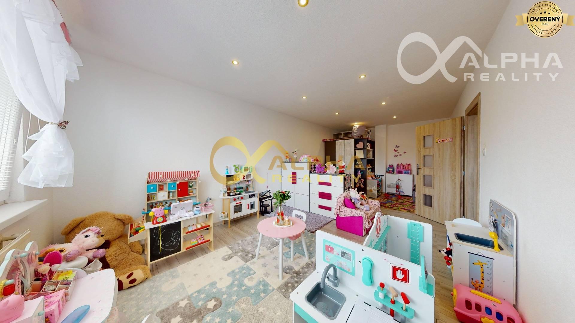 EXKLUZÍVNE 3i byt s 2 loggiami, Filinského cesta, Spišská Nová Ves