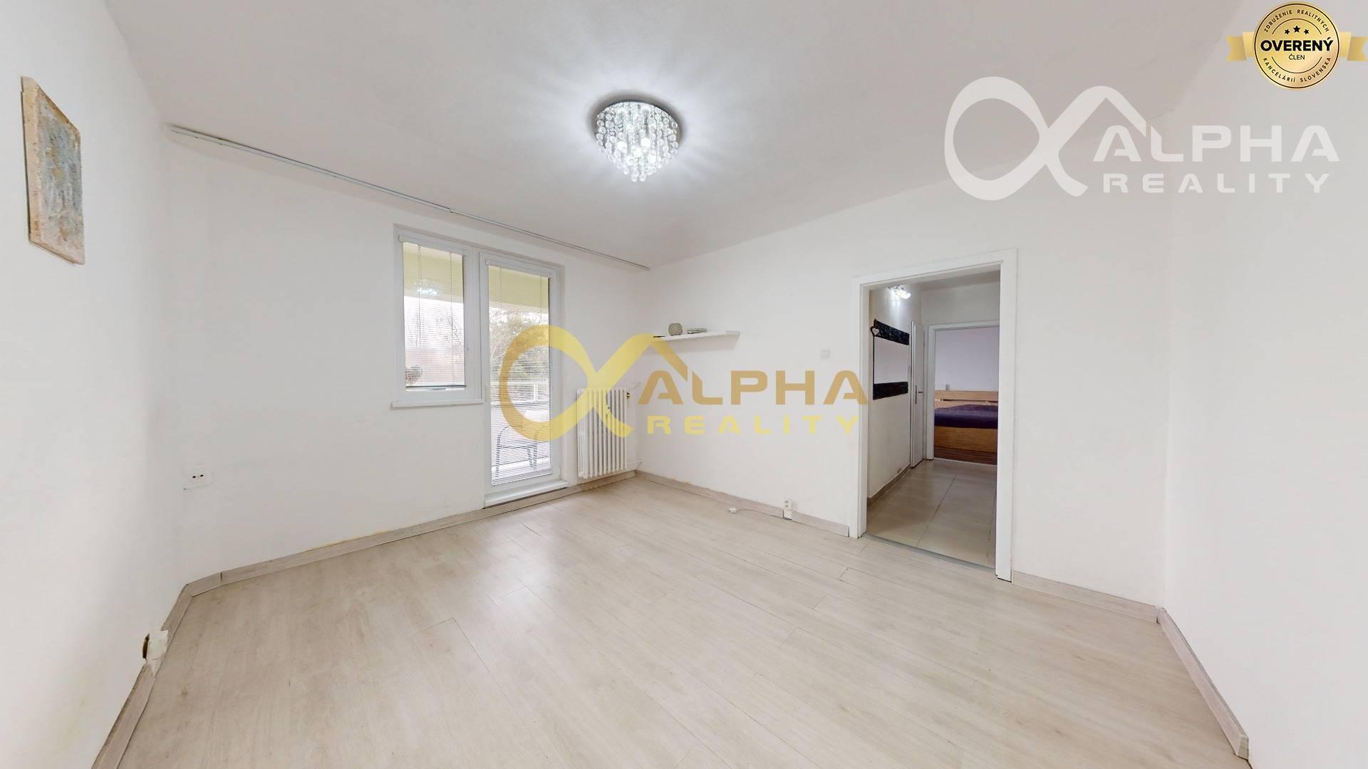 Exkluzívne 2i byt s 2 loggiami, sídlisko Tarča, Spišská Nová Ves