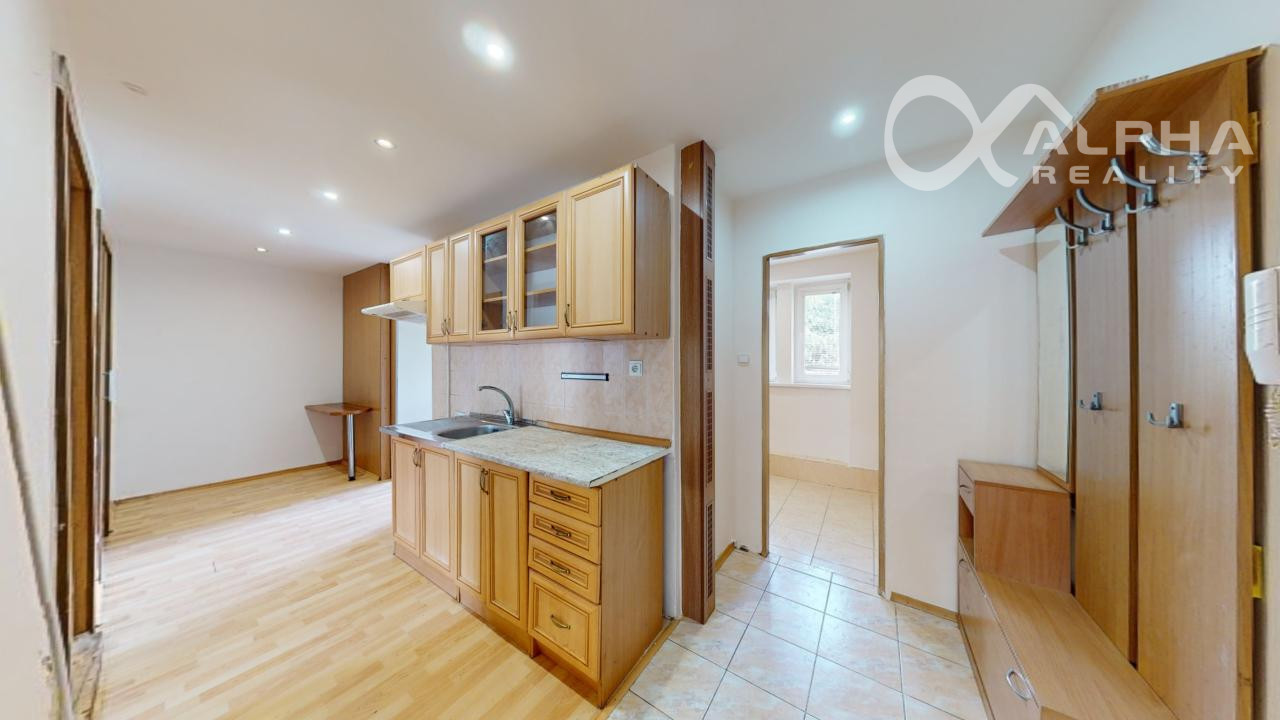 EXKLUZÍVNE 2i byt (dispozične upravený na 3i), centrum, Spišská Nová Ves