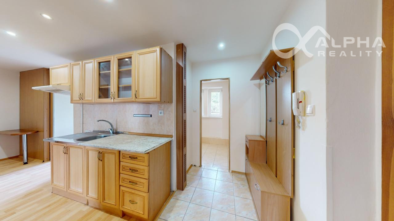 EXKLUZÍVNE 2i byt (dispozične upravený na 3i), centrum, Spišská Nová Ves