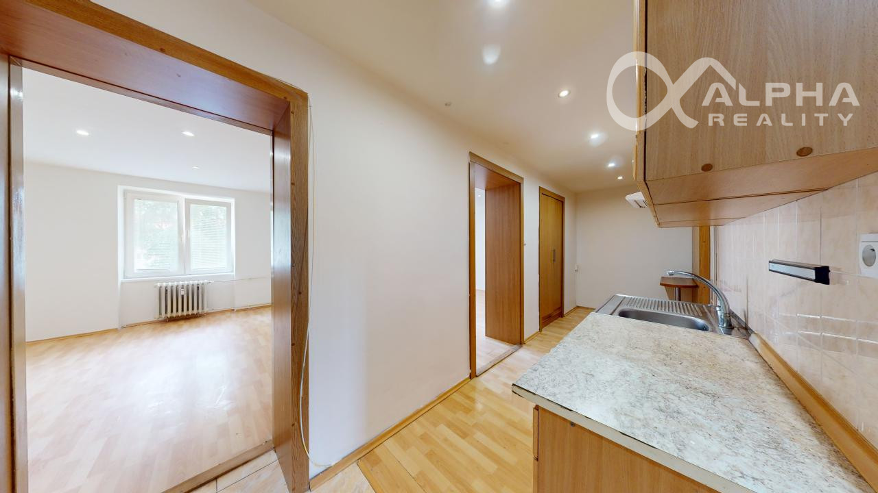 EXKLUZÍVNE 2i byt (dispozične upravený na 3i), centrum, Spišská Nová Ves