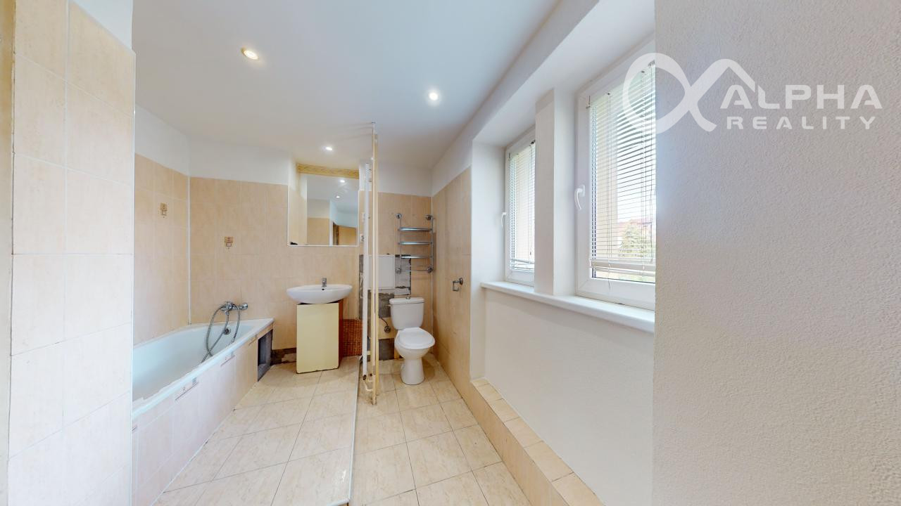 EXKLUZÍVNE 2i byt (dispozične upravený na 3i), centrum, Spišská Nová Ves