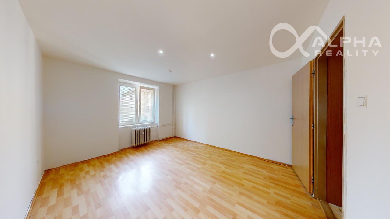 EXKLUZÍVNE 2i byt (dispozične upravený na 3i), centrum, Spišská Nová Ves