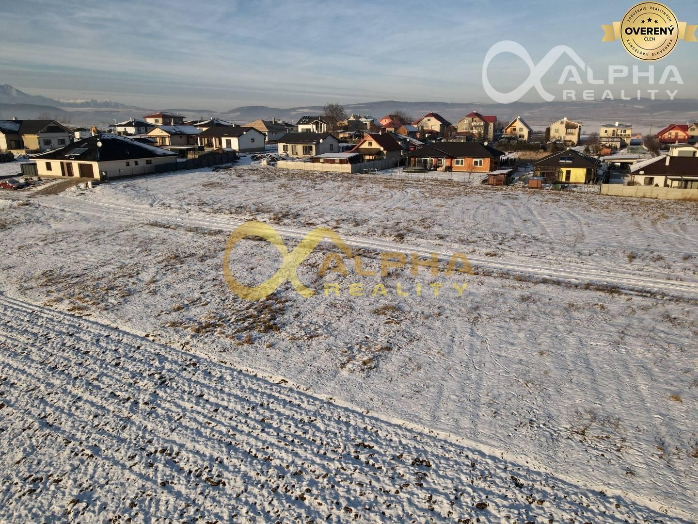 EXKLUZÍVNE Pozemok vhodný na výstavbu rodinného domu, Sp. Tomášovce