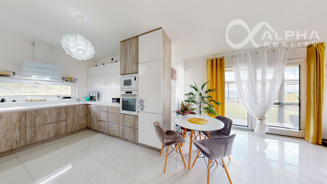 Exkluzívne 4i rodinný dom - bungalov, Dúbrava, okr. Levoča