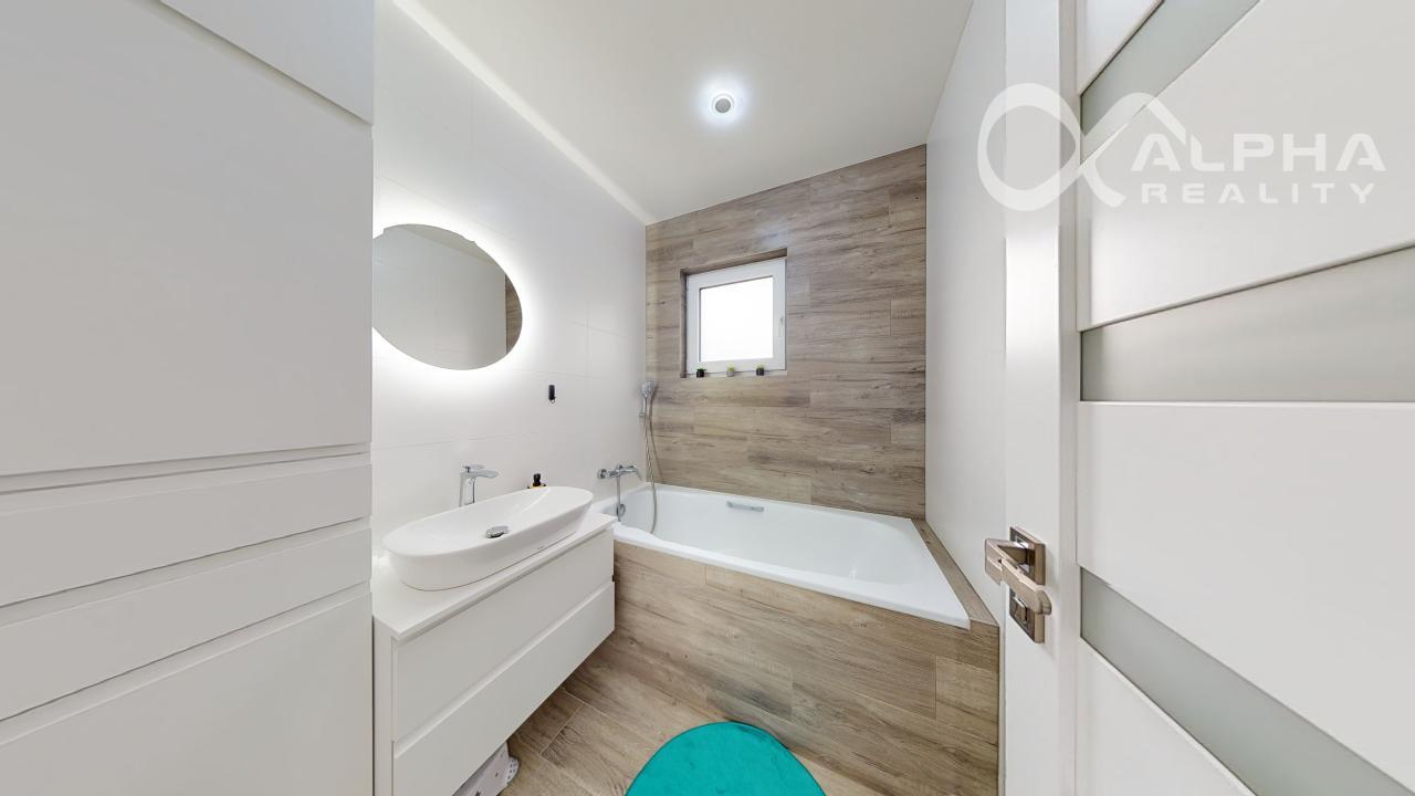 Exkluzívne 4i rodinný dom - bungalov, Dúbrava, okr. Levoča