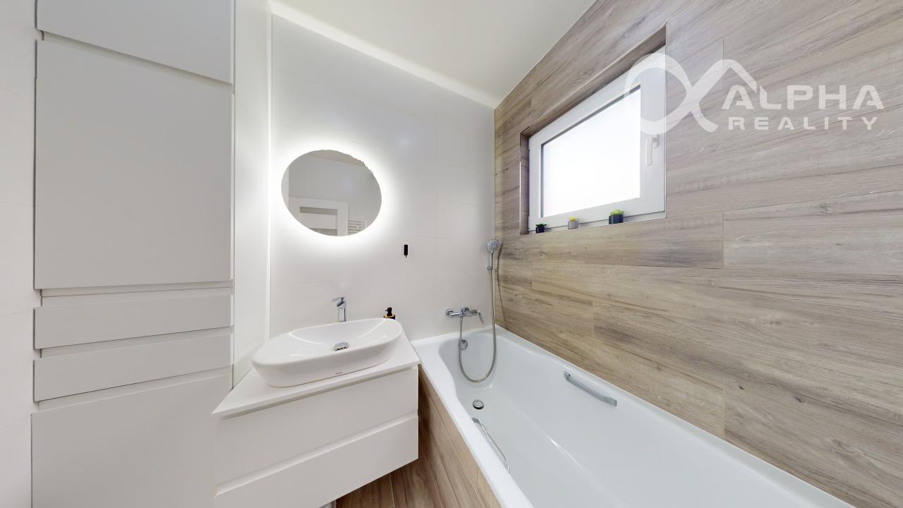 Exkluzívne 4i rodinný dom - bungalov, Dúbrava, okr. Levoča