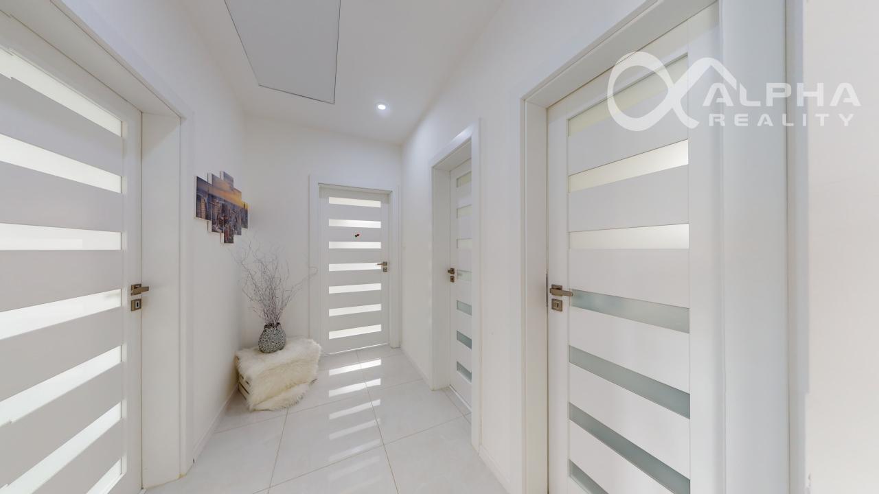 Exkluzívne 4i rodinný dom - bungalov, Dúbrava, okr. Levoča