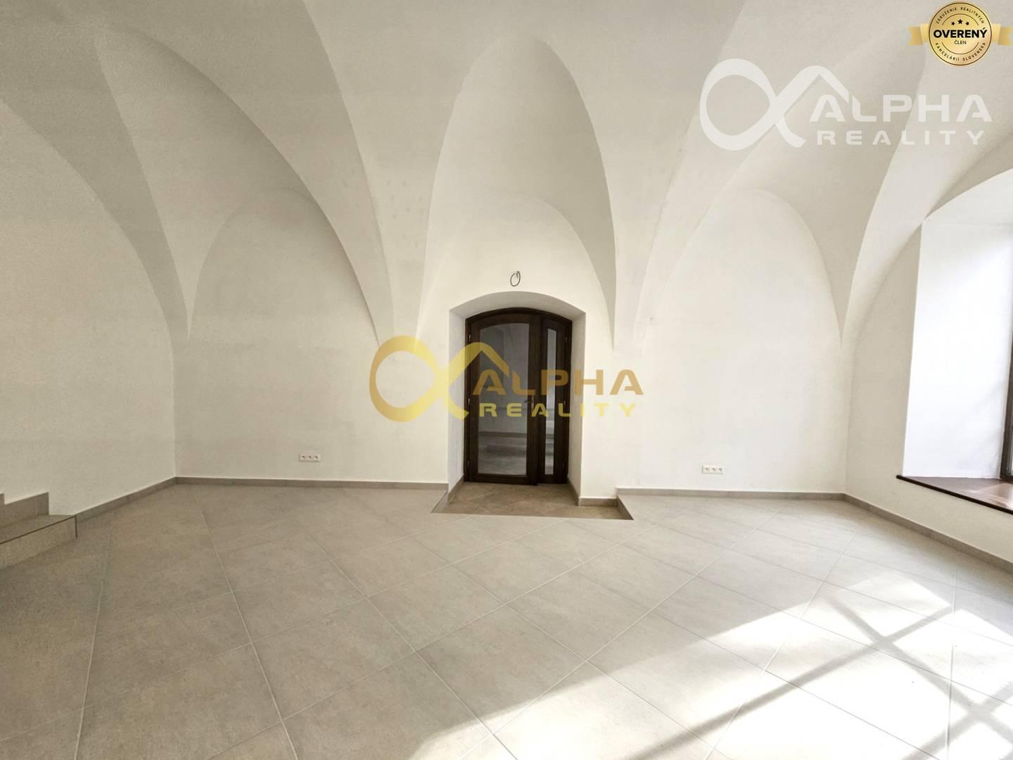 Prenájom obchodné priestory, 65m2, Letná ul., Spišská Nová Ves