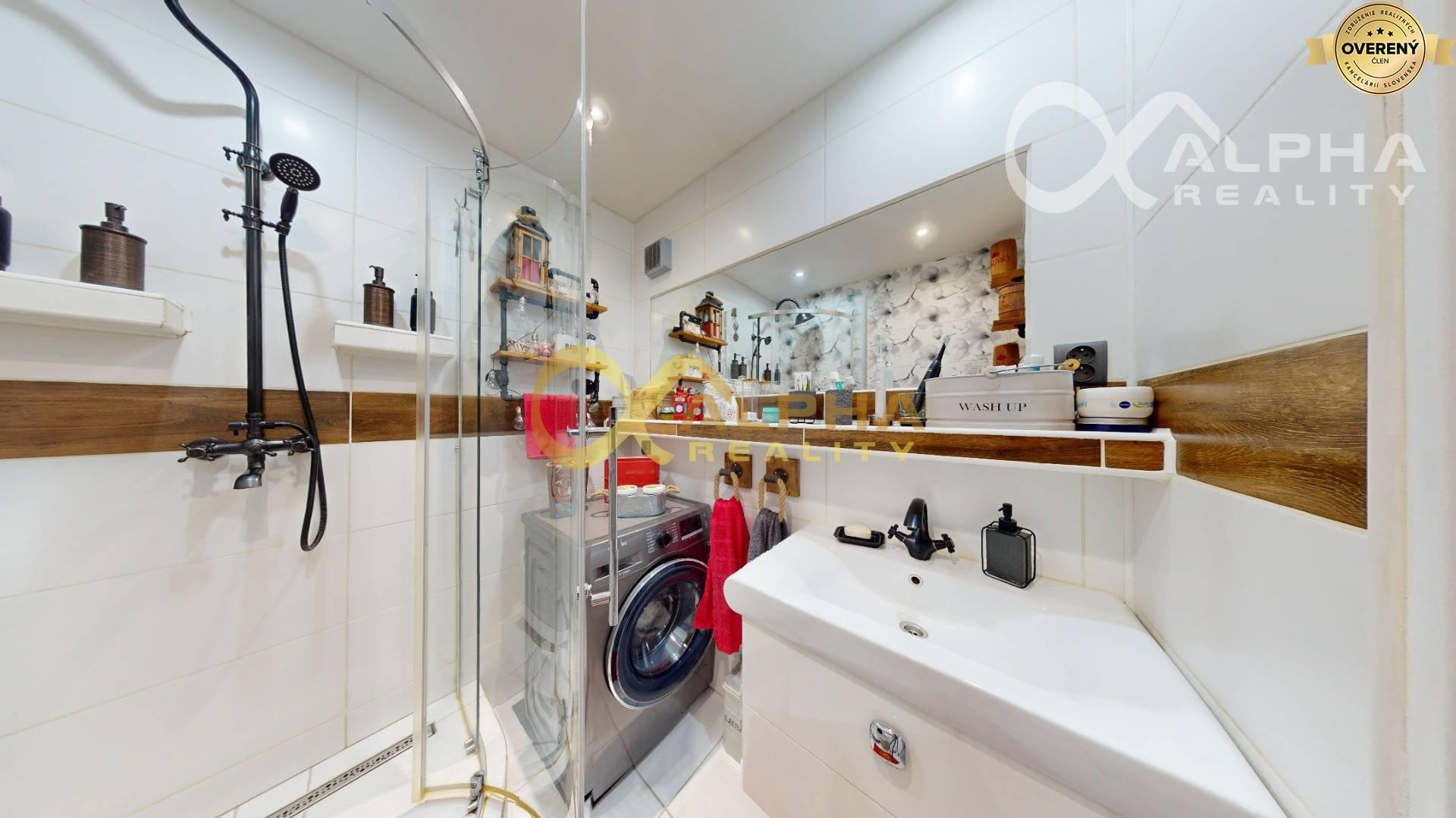 EXKLUZÍVNE 1i byt s loggiou, sídlisko Západ, Spišská Nová Ves