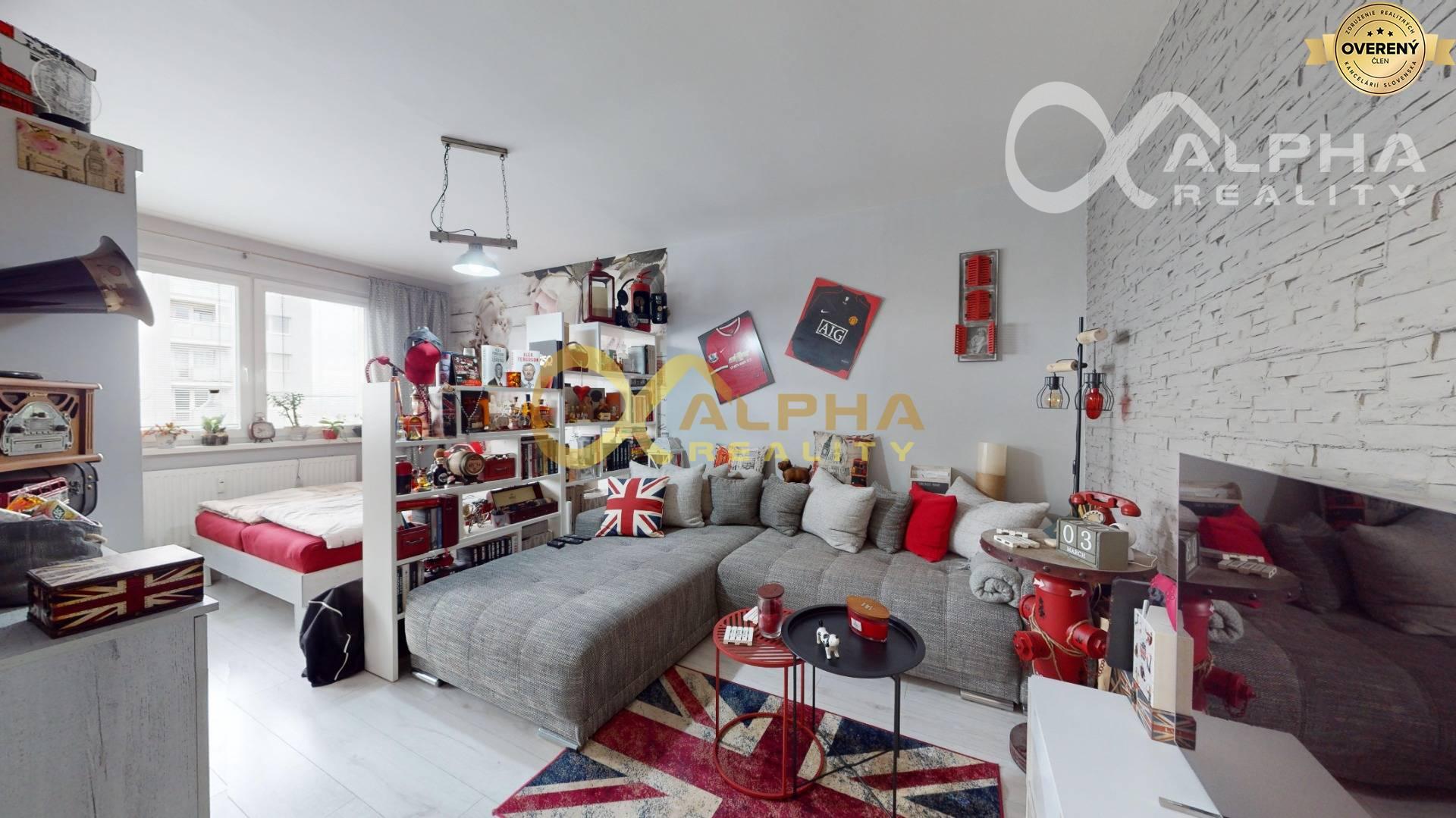 EXKLUZÍVNE 1i byt s loggiou, sídlisko Západ, Spišská Nová Ves