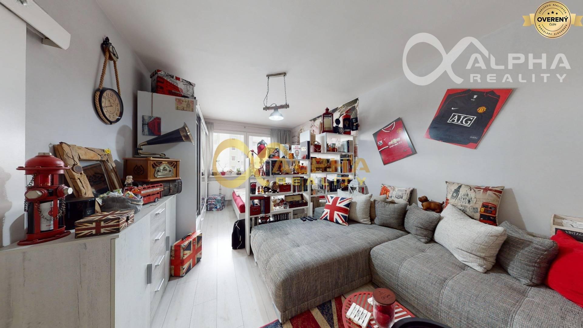 EXKLUZÍVNE 1i byt s loggiou, sídlisko Západ, Spišská Nová Ves