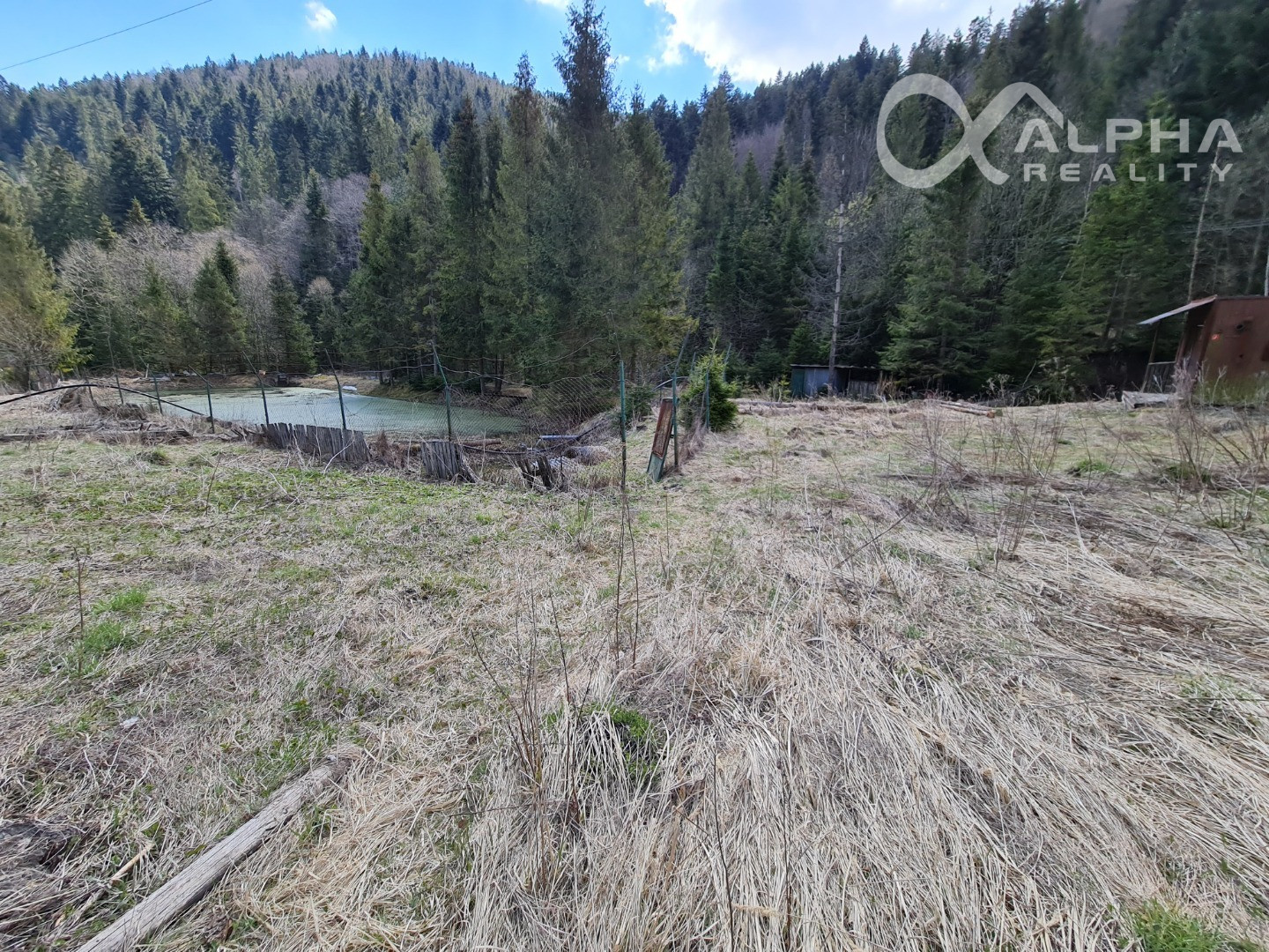Rozsiahly pozemok vhodný na výstavbu, obec Hnilčík, okres Sp. Nová Ves