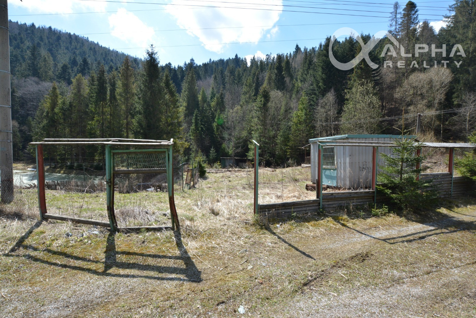 Rozsiahly pozemok vhodný na výstavbu, obec Hnilčík, okres Sp. Nová Ves