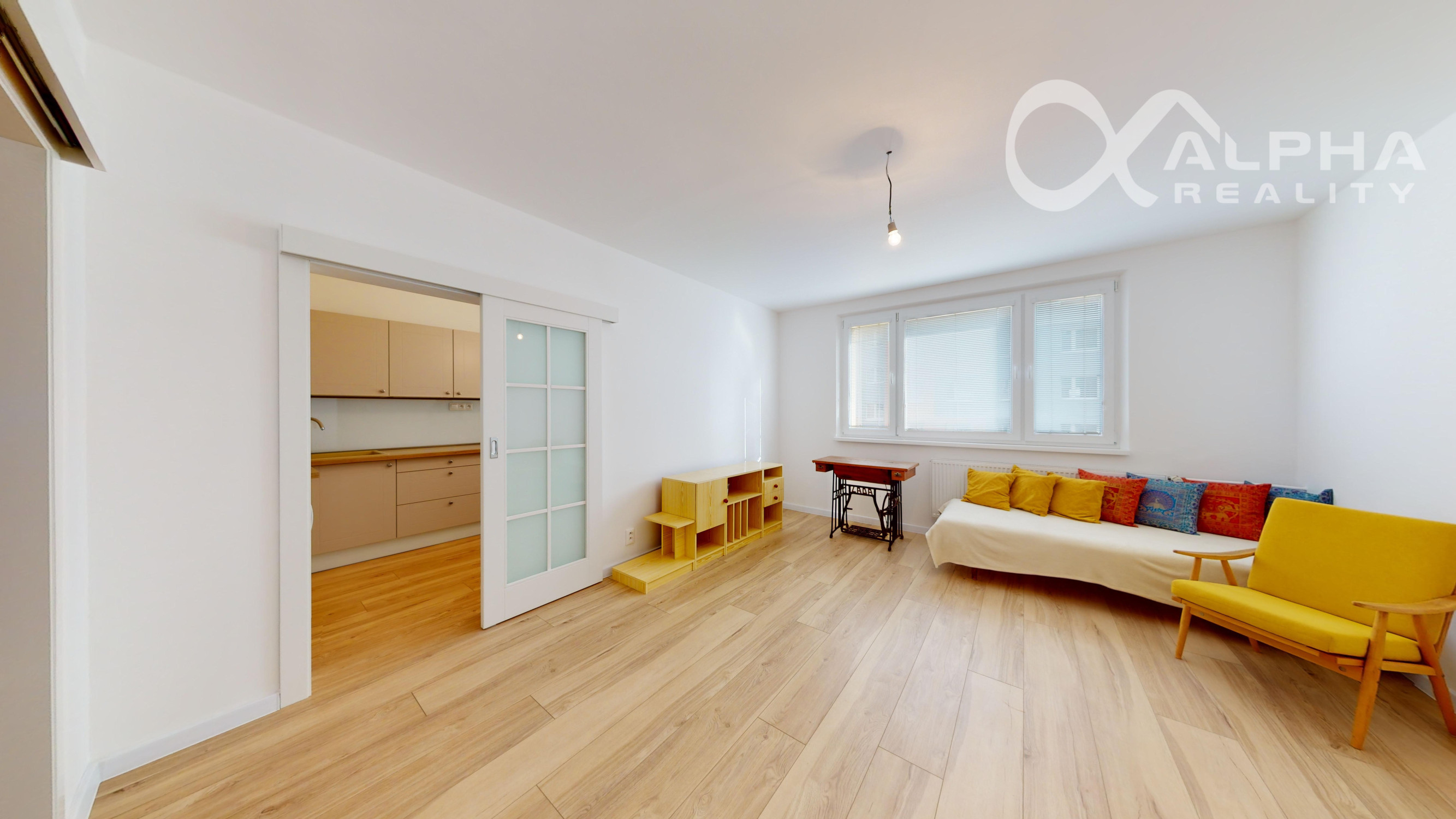 EXKLUZÍVNE 3 izbový byt s loggiou, sídlisko Západ, Levoča