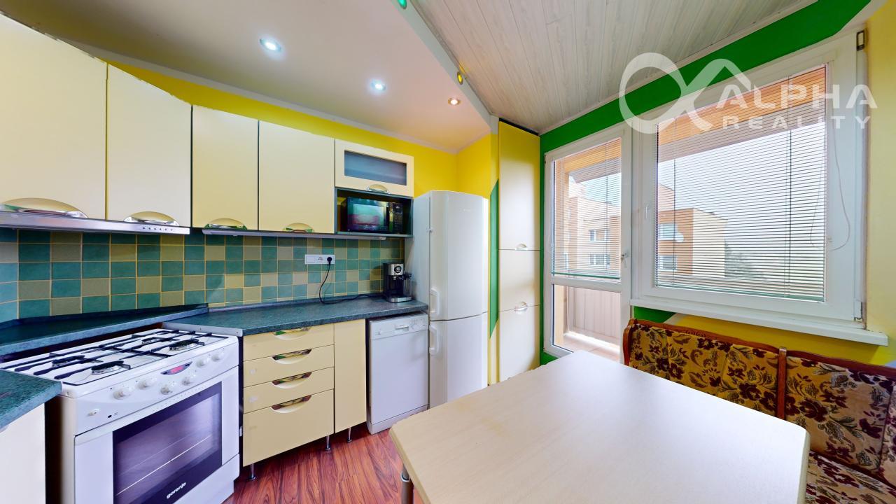 2 izbový byt s loggiou, sídlisko Pod vinicou, Levoča