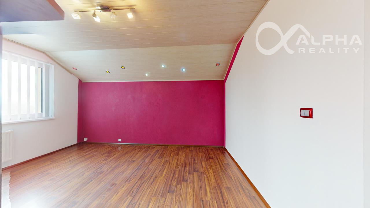 2 izbový byt s loggiou, sídlisko Pod vinicou, Levoča