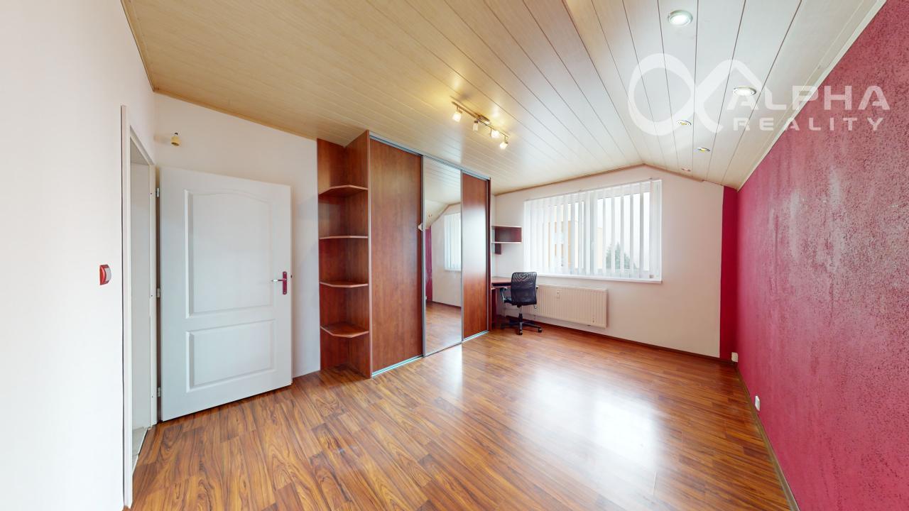 2 izbový byt s loggiou, sídlisko Pod vinicou, Levoča