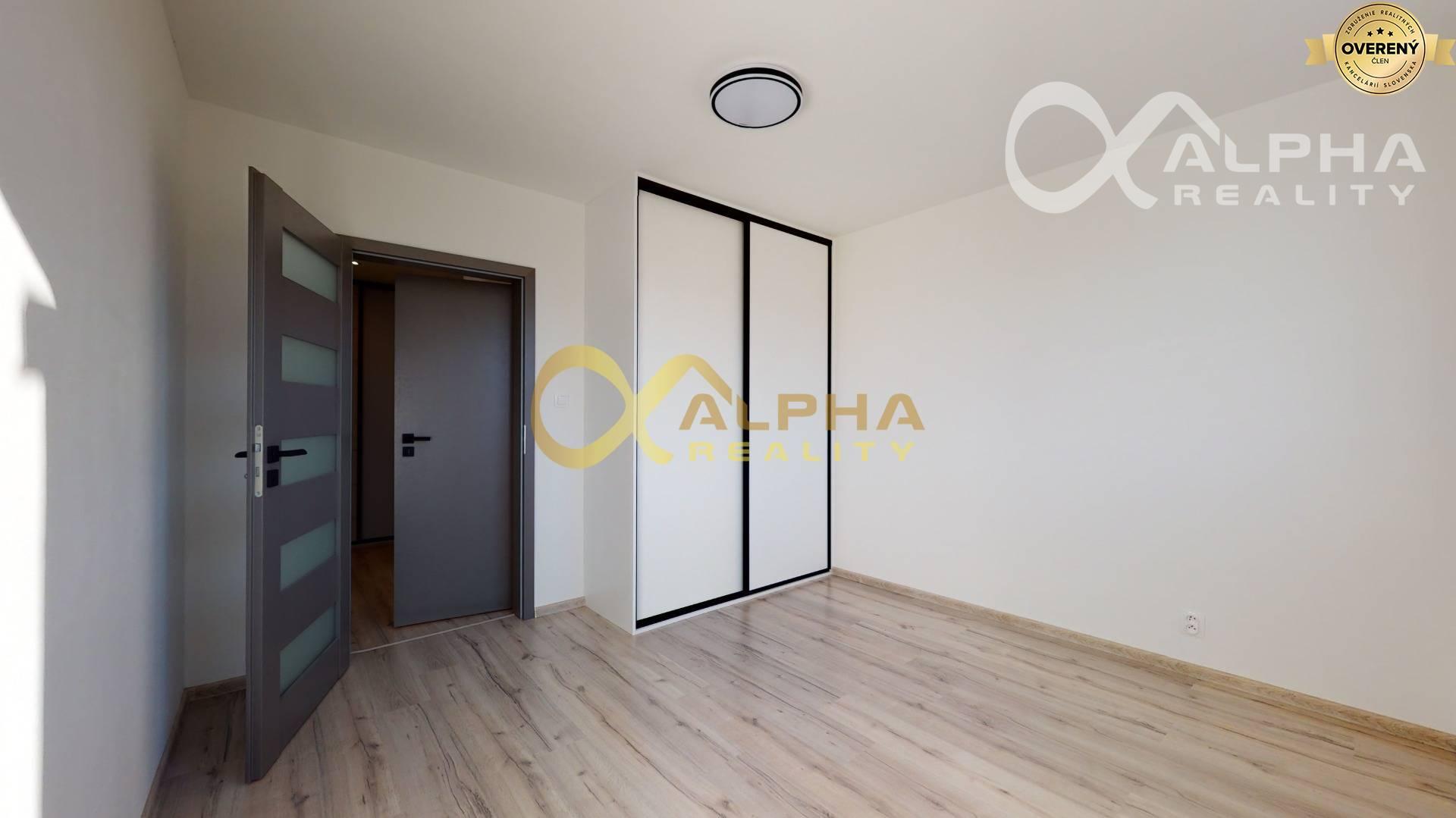 3 izbový byt, sídlisko Mier, Spišská Nová Ves