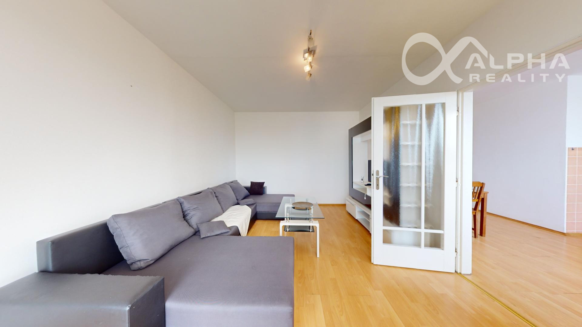 Exkluzívne 2 izbový byt s loggiou, sídlisko Mier, Spišská Nová Ves