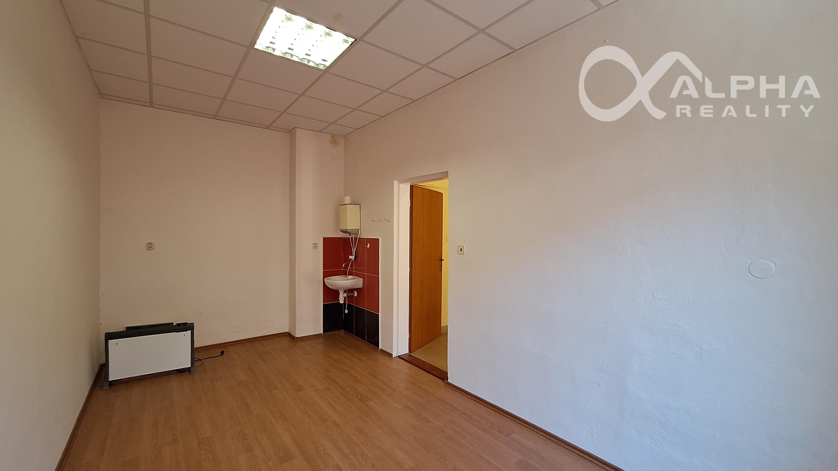 Budova obchodu a služieb, centrum, Spišská Nová Ves