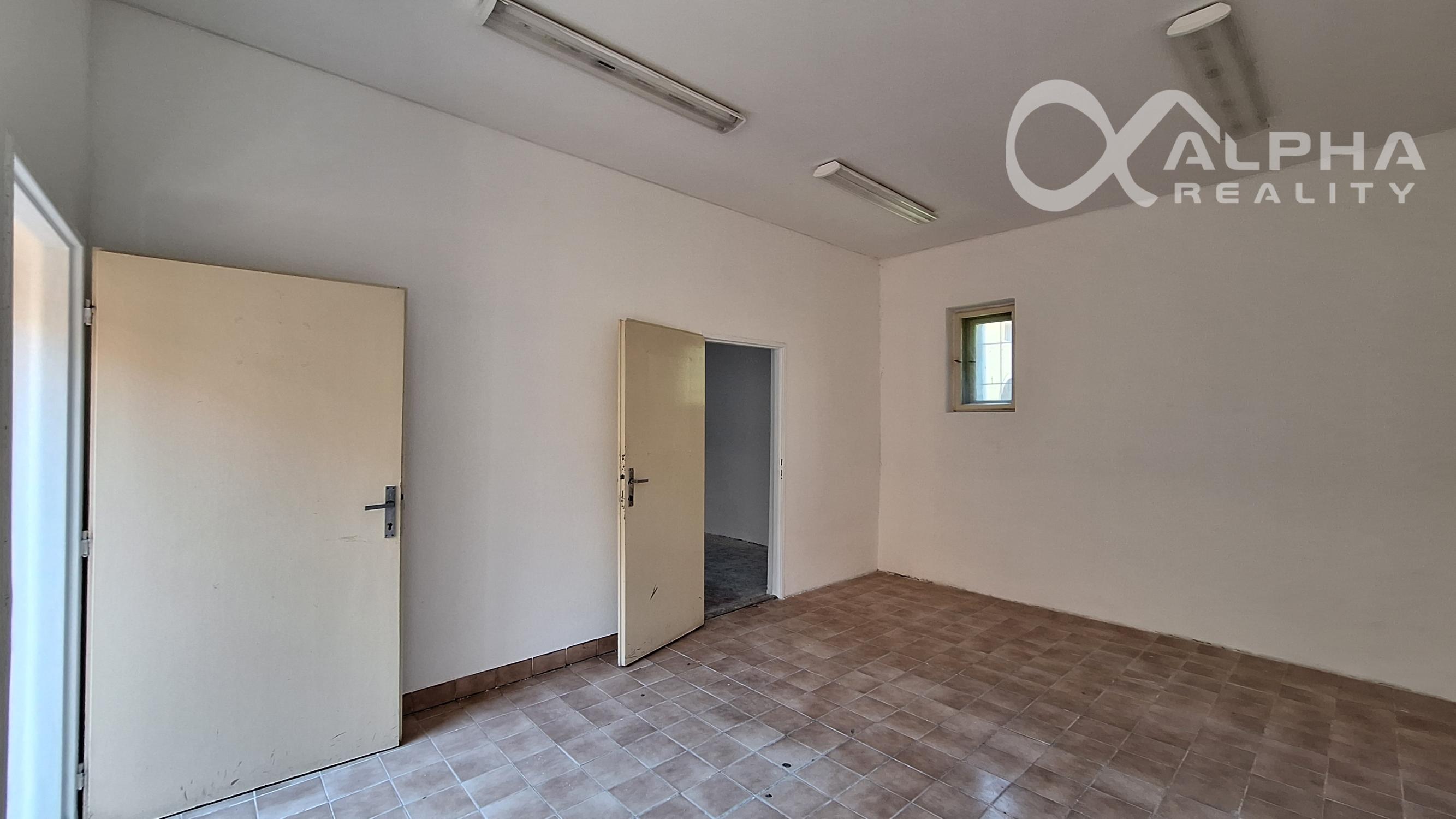 Budova obchodu a služieb, centrum, Spišská Nová Ves