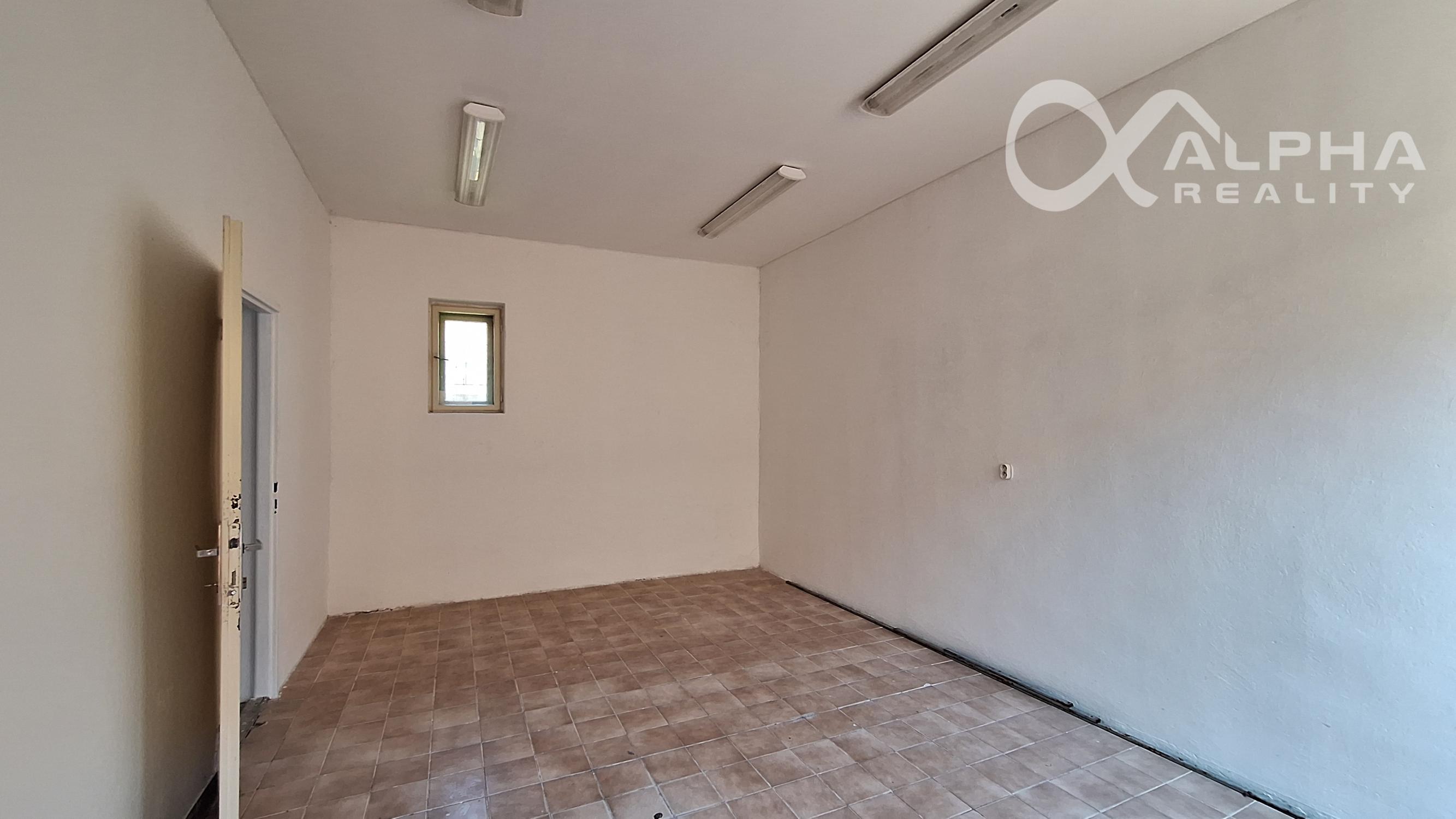 Budova obchodu a služieb, centrum, Spišská Nová Ves