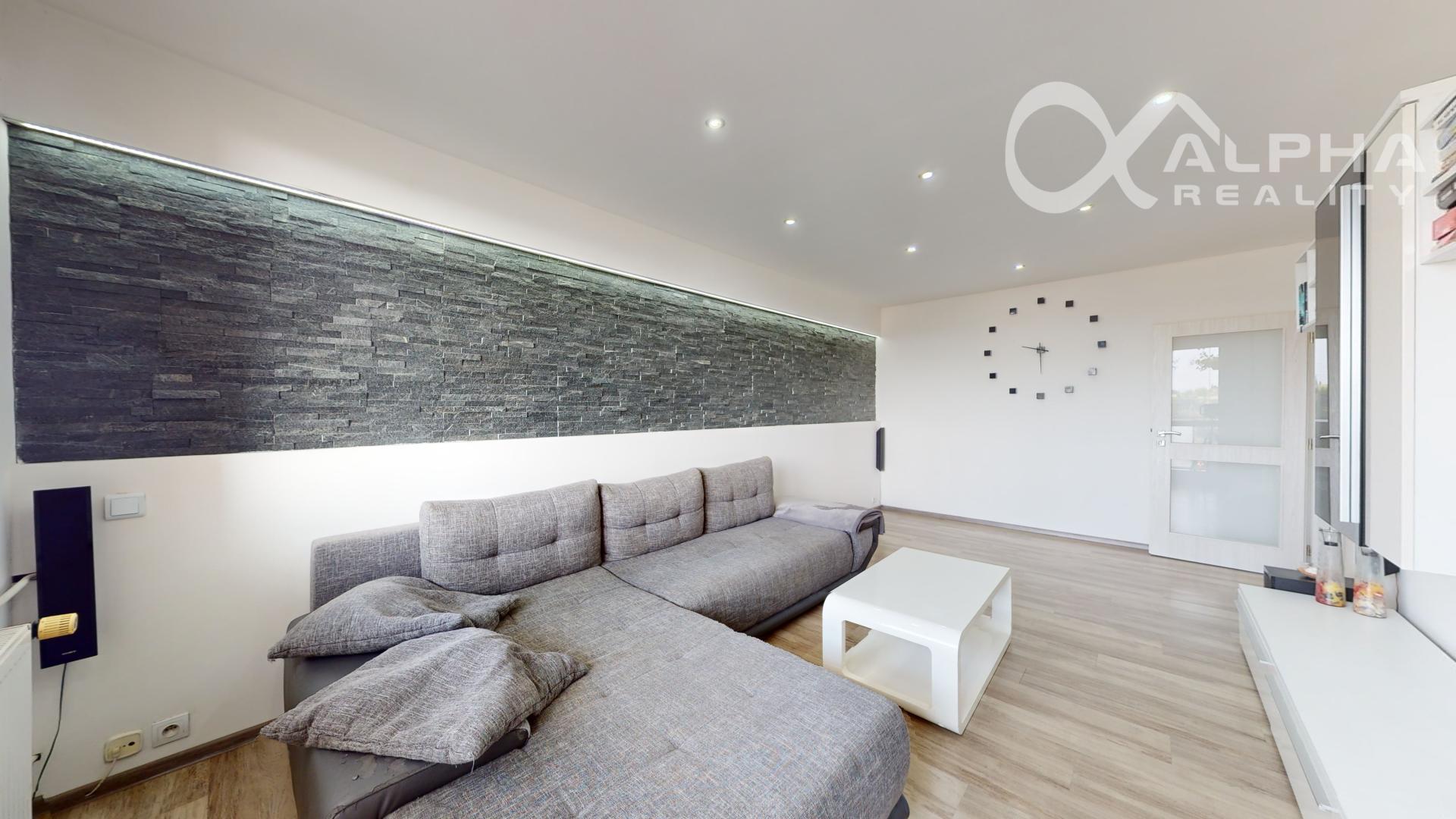 EXKLUZÍVNE 4i byt s balkónom, sídlisko Západ, Levoča