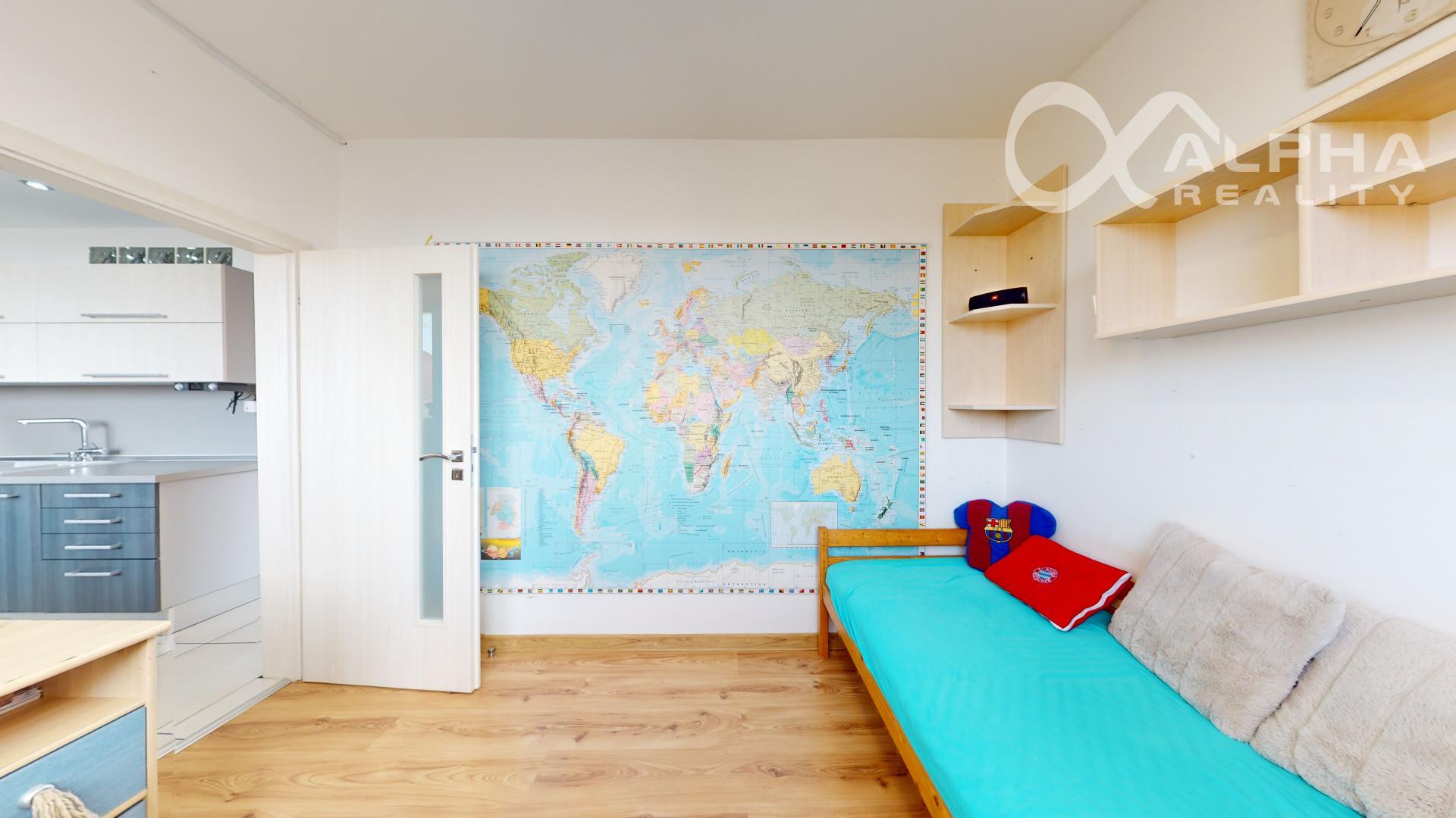 EXKLUZÍVNE 4i byt s balkónom, sídlisko Západ, Levoča