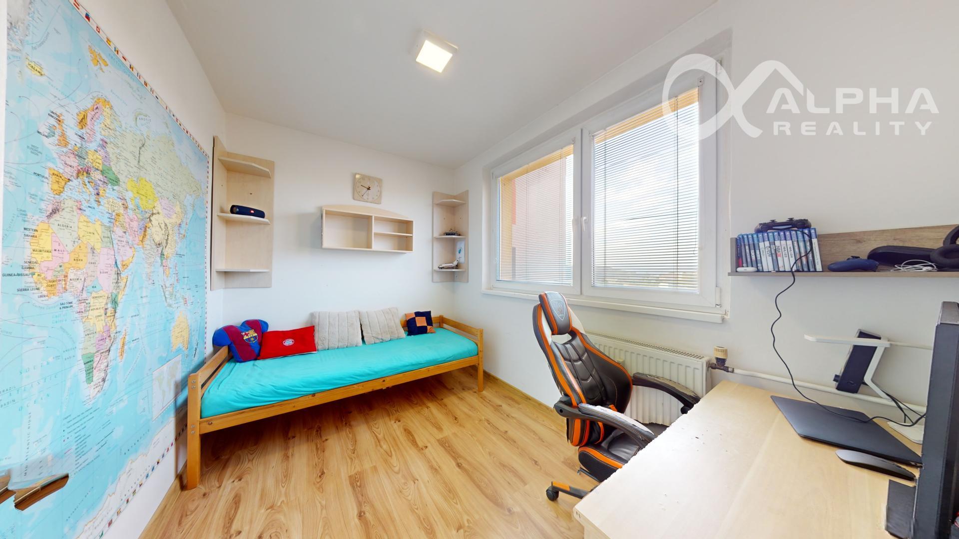 EXKLUZÍVNE 4i byt s balkónom, sídlisko Západ, Levoča