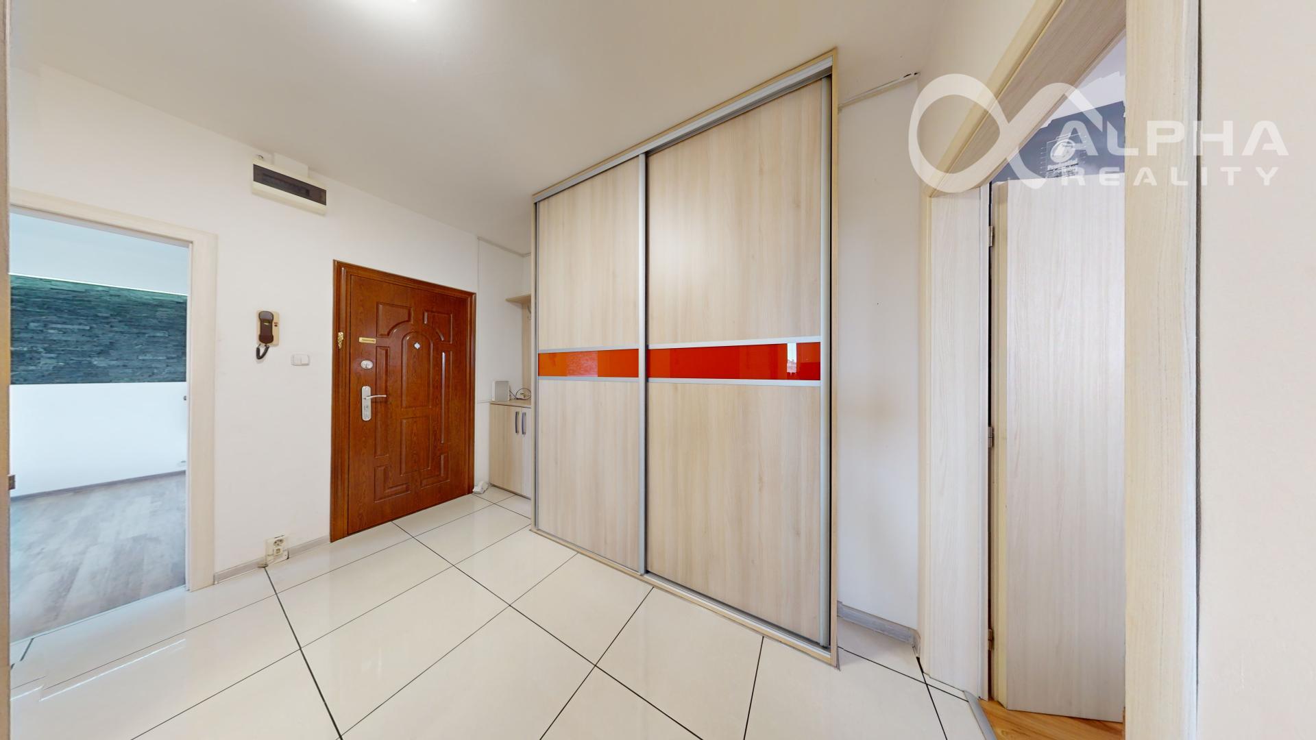 EXKLUZÍVNE 4i byt s balkónom, sídlisko Západ, Levoča