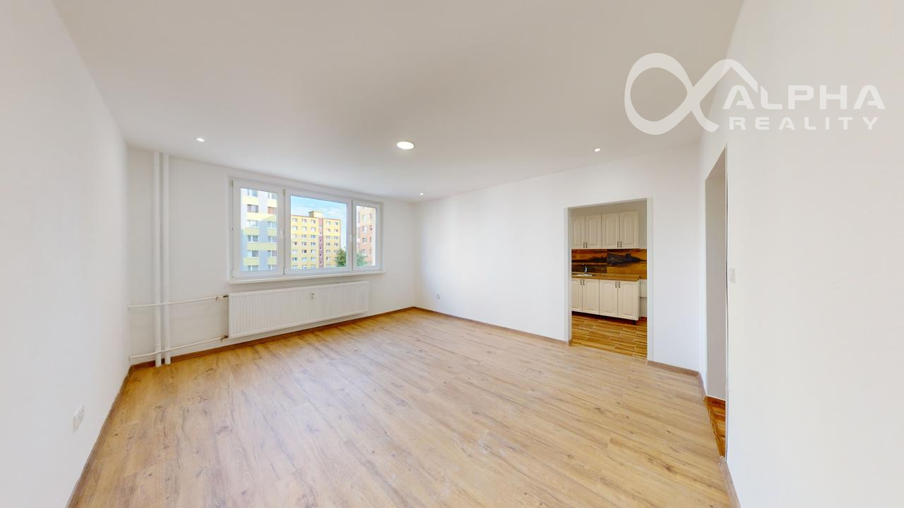 EXKLUZÍVNE 3 izbový byt s loggiou, sídlisko Západ, Levoča