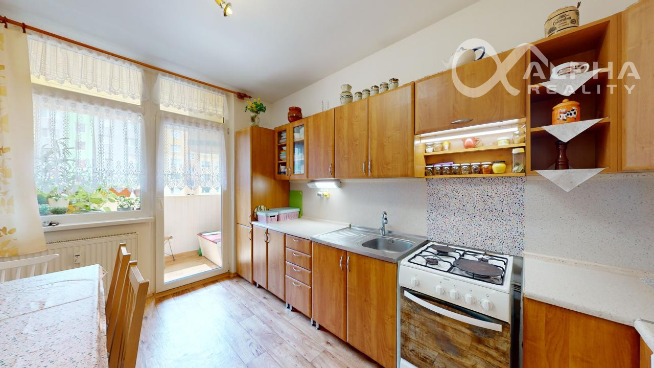 3 izbový byt s loggiou, sídlisko Západ, Levoča