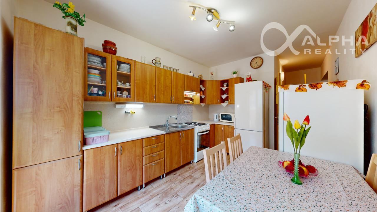 3 izbový byt s loggiou, sídlisko Západ, Levoča