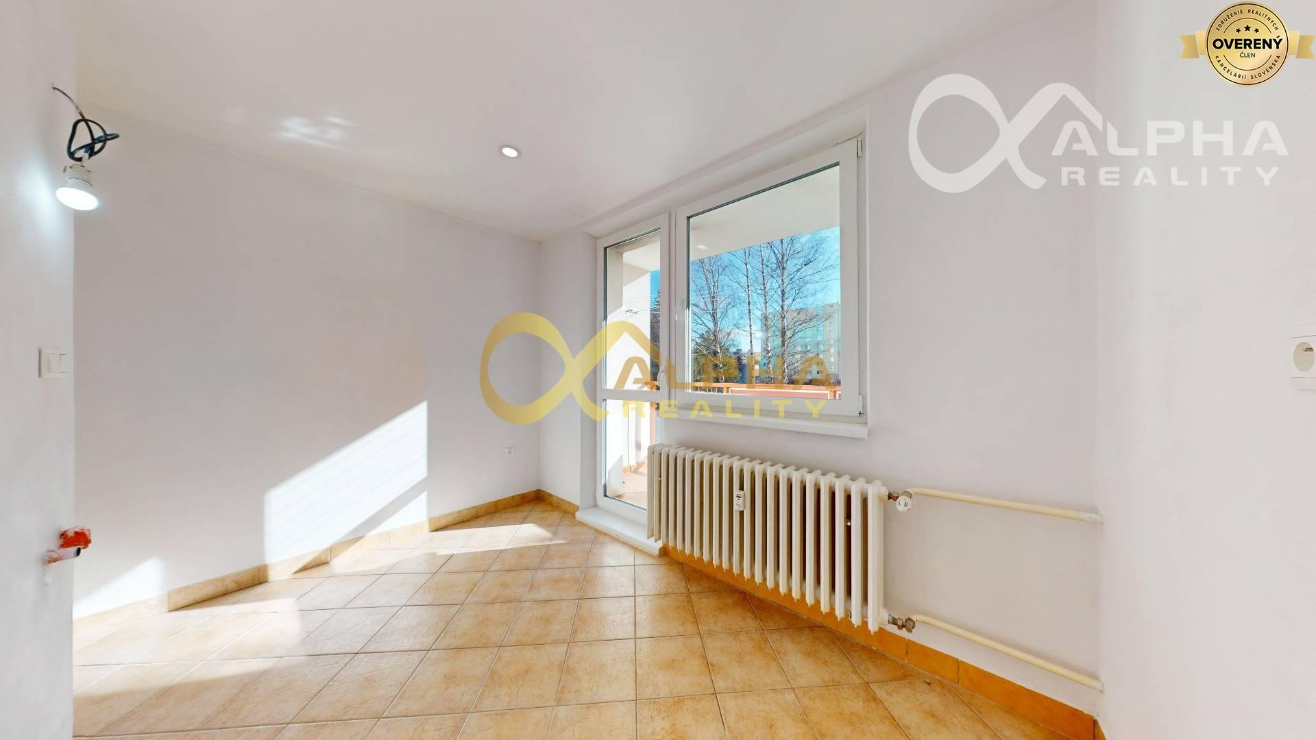 EXKLUZÍVNE 1 izbový byt s 2 loggiami, Trieda 1.mája, Spišská Nová Ves