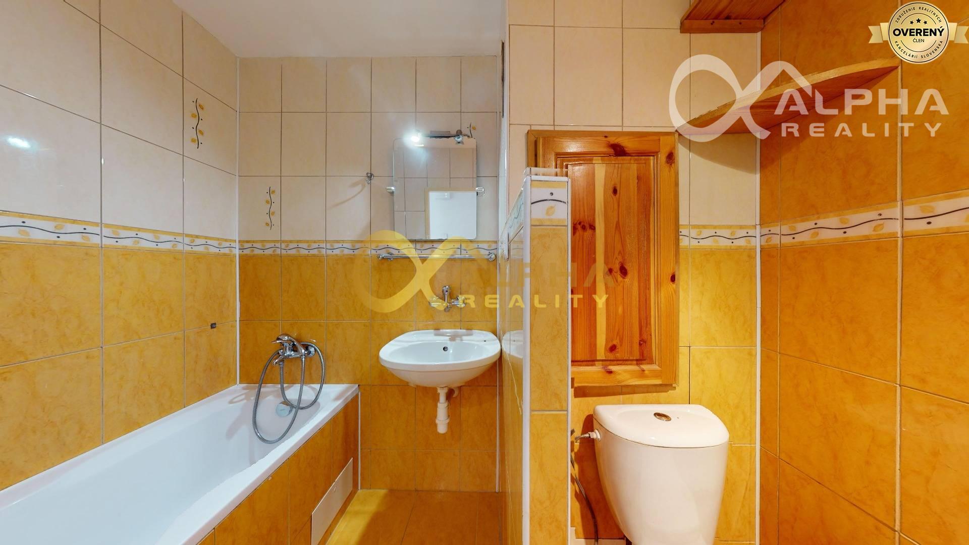 EXKLUZÍVNE 1 izbový byt s 2 loggiami, Trieda 1.mája, Spišská Nová Ves