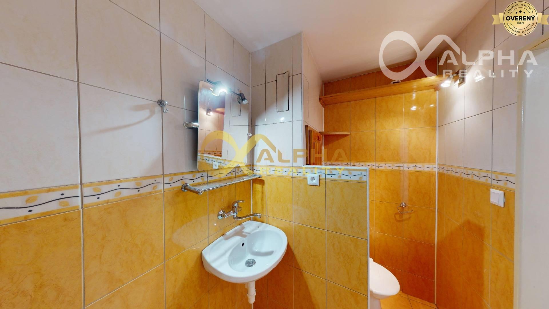 EXKLUZÍVNE 1 izbový byt s 2 loggiami, Trieda 1.mája, Spišská Nová Ves