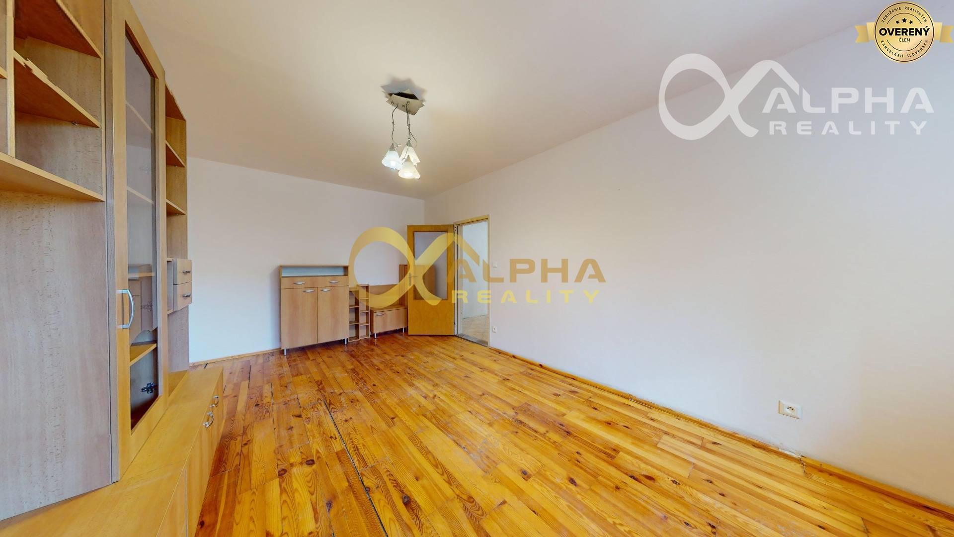 EXKLUZÍVNE 1 izbový byt s 2 loggiami, Trieda 1.mája, Spišská Nová Ves