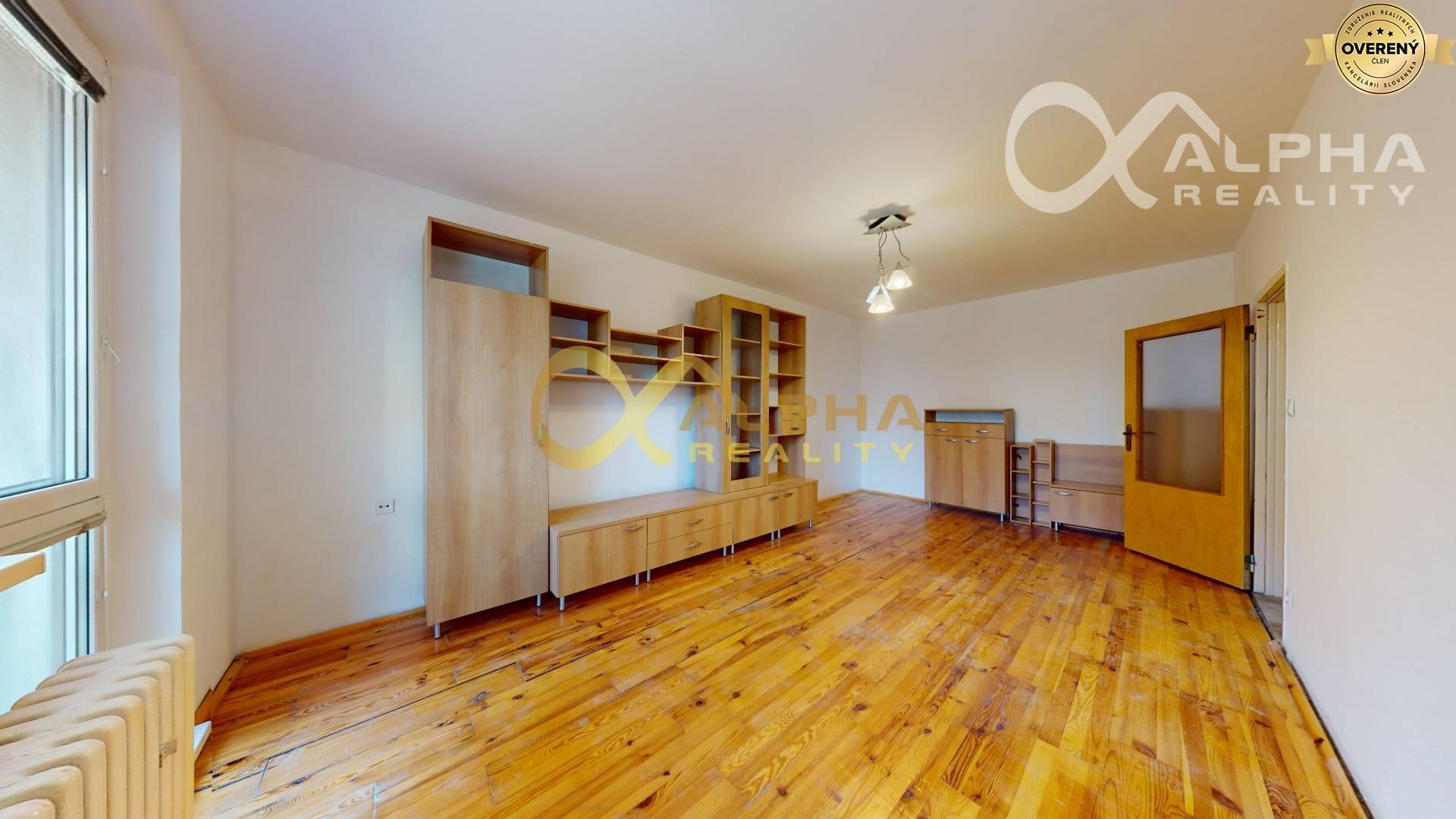 EXKLUZÍVNE 1 izbový byt s 2 loggiami, Trieda 1.mája, Spišská Nová Ves