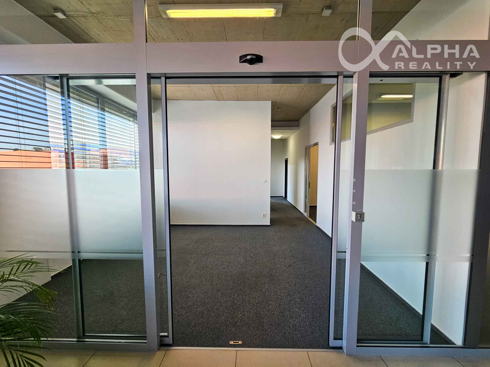 Prenájom kancelárske, obchodné priestory 50 m2, Spišská Nová Ves