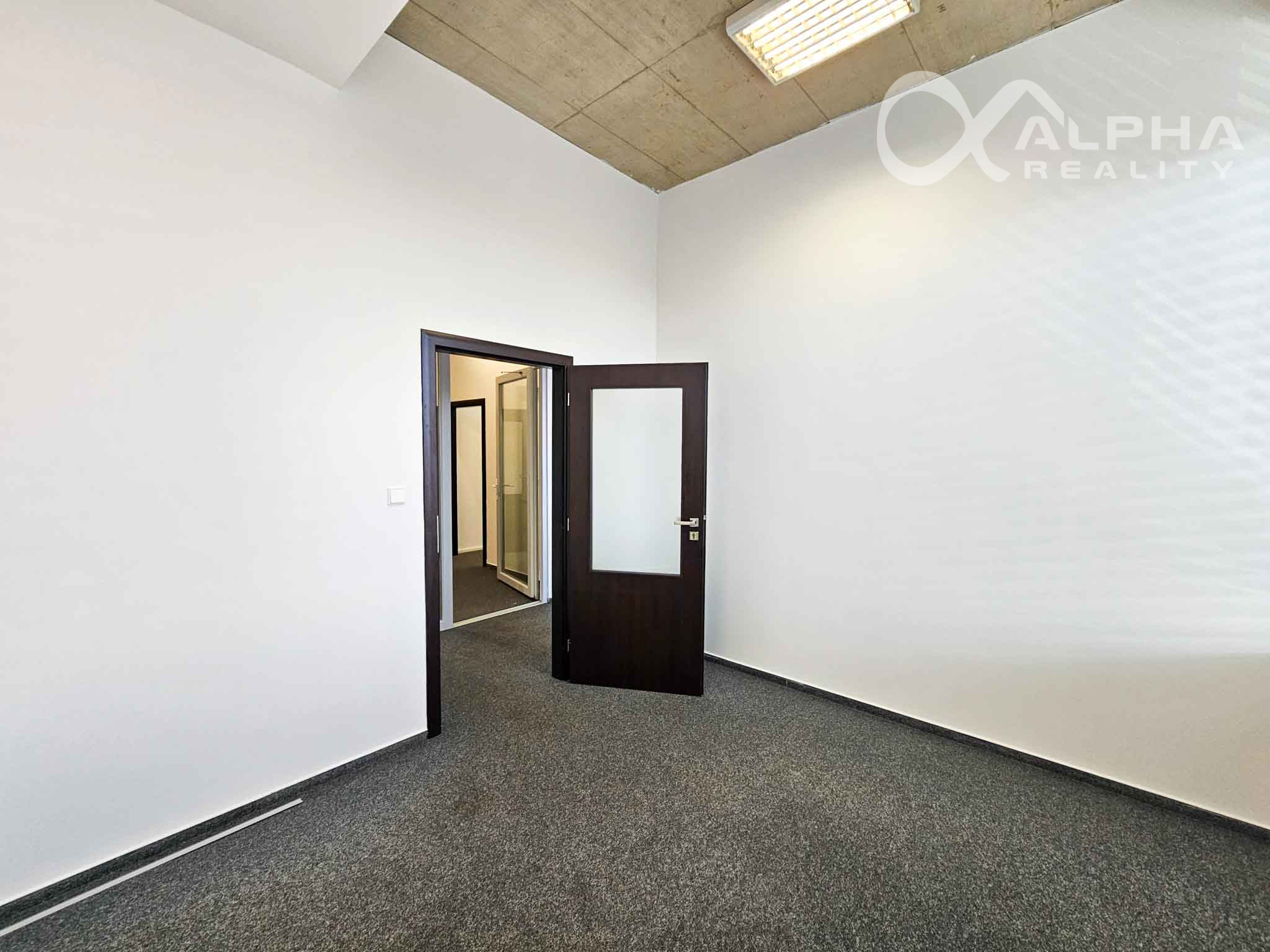 Prenájom kancelárske, obchodné priestory 50 m2, Spišská Nová Ves