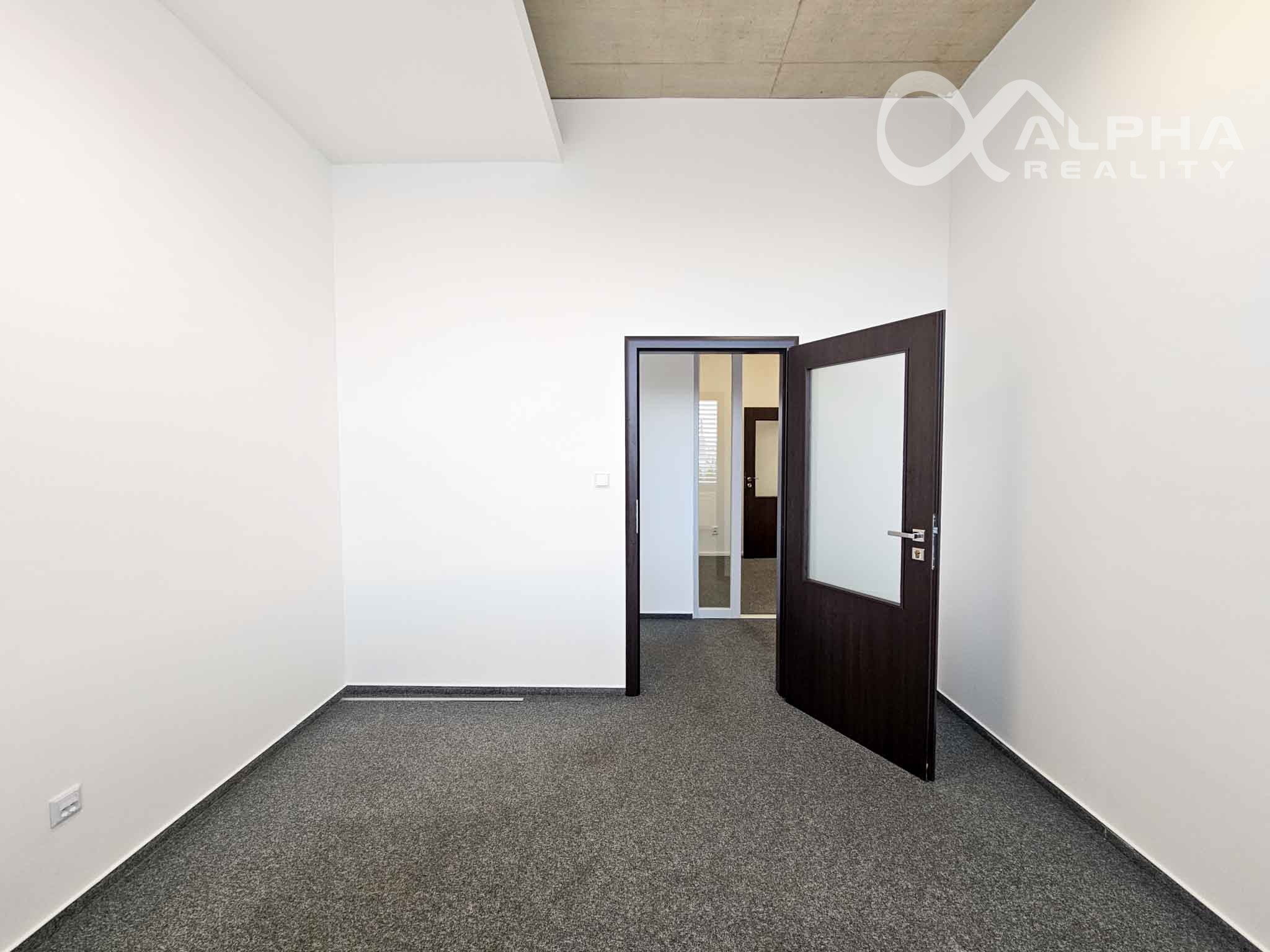 Prenájom kancelárske, obchodné priestory 50 m2, Spišská Nová Ves