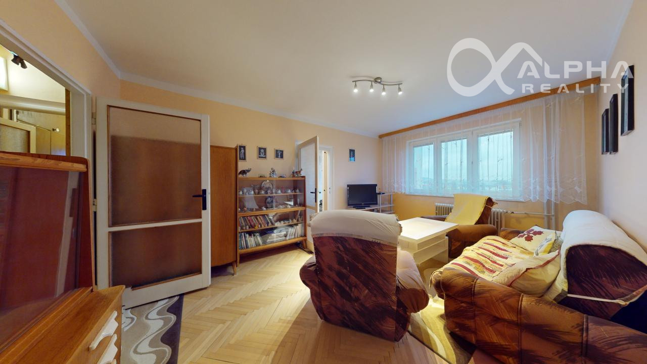 3 izbový byt s loggiou, širšie centrum, Spišská Nová Ves