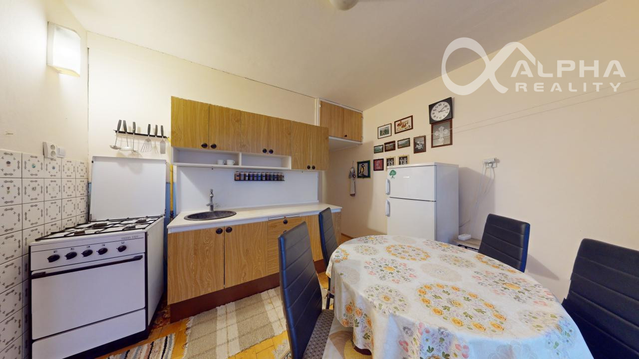 3 izbový byt s loggiou, širšie centrum, Spišská Nová Ves