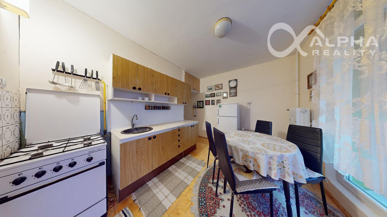 3 izbový byt s loggiou, širšie centrum, Spišská Nová Ves