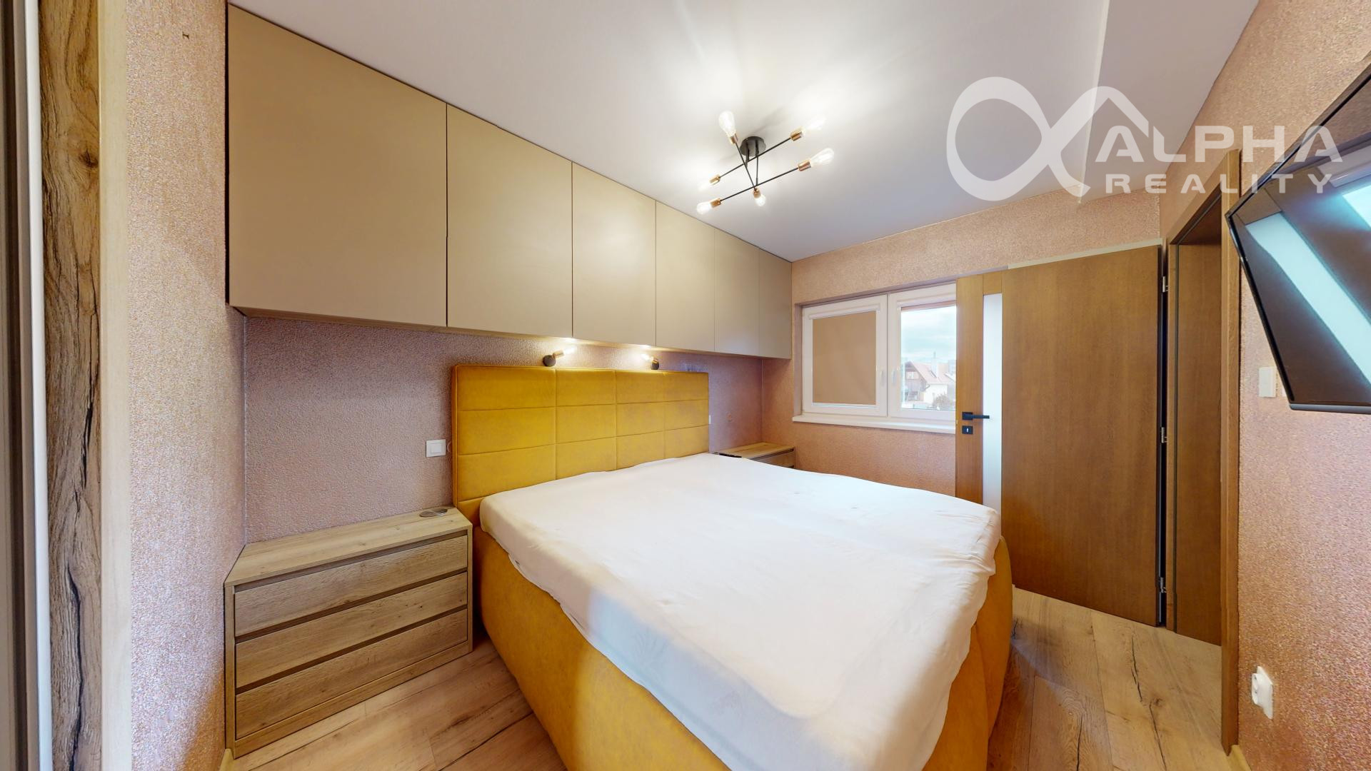 EXKLUZÍVNE nadštandardný 3i byt s balkónom, parkovaním, J. Hanulu, Spišská Nová Ves