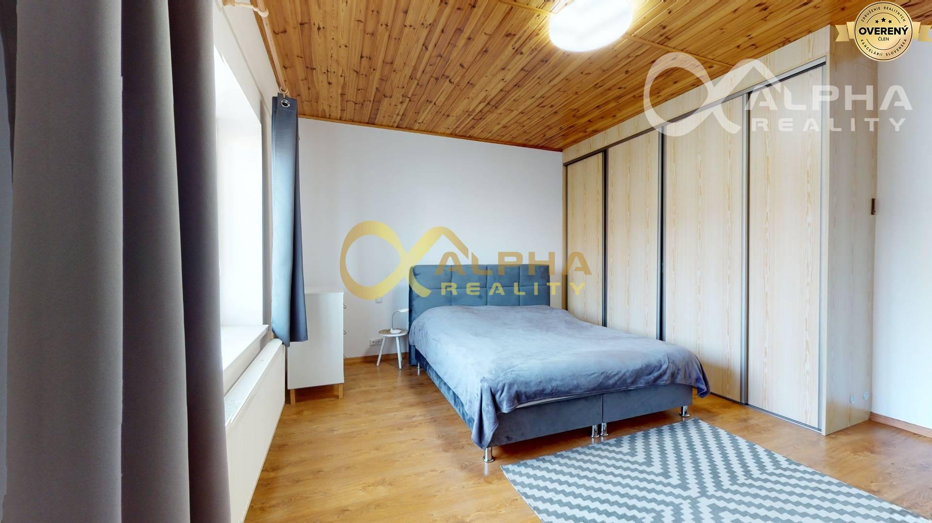 EXKLUZÍVNE 2 rodinné domy s polyfunkciou, Spišská Nová Ves