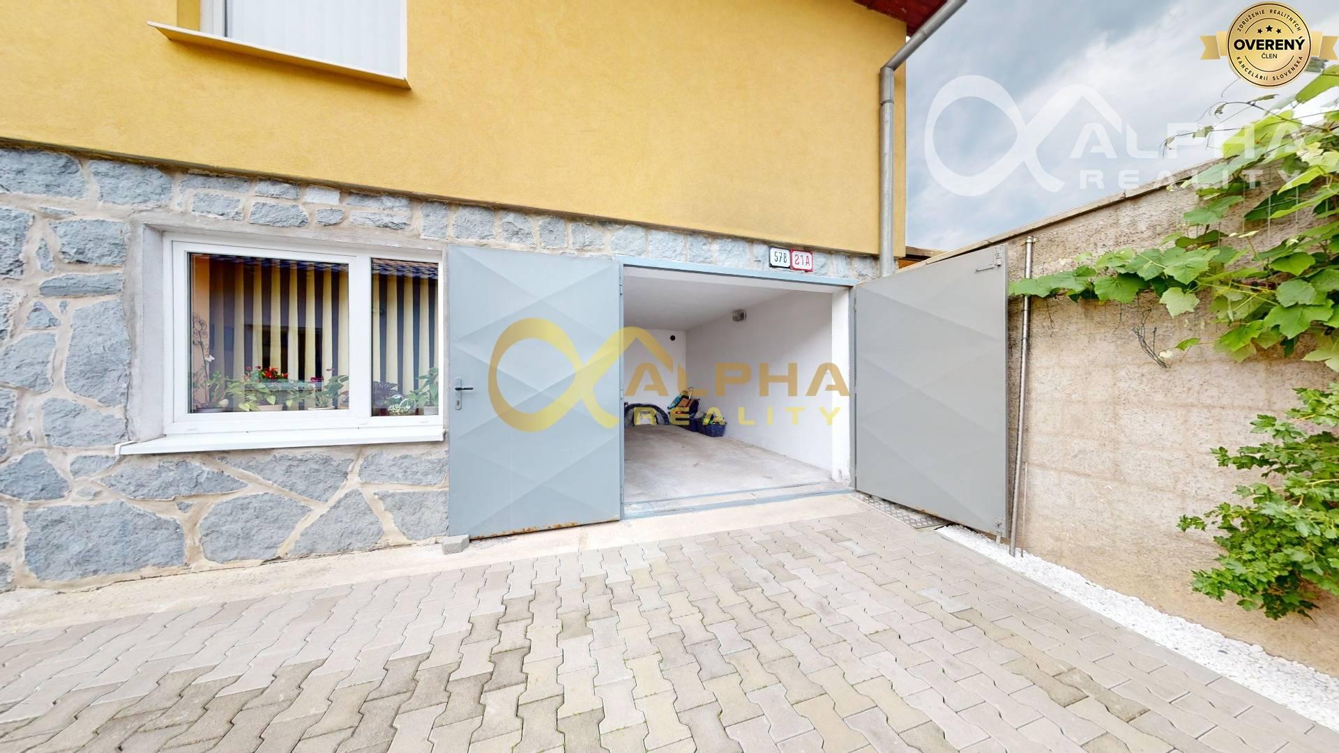 EXKLUZÍVNE 2 rodinné domy s polyfunkciou, Spišská Nová Ves